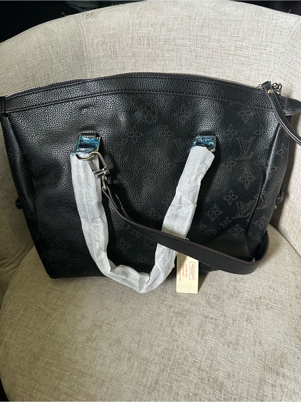 Black Monogram Leather Tote Bag - Picture 4 of 10